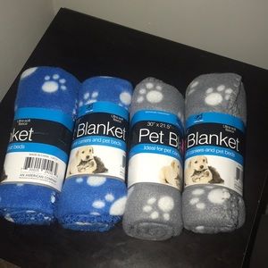 Fleece pet blankets